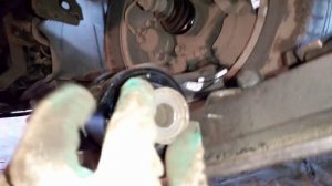 смена задних опор рычага на мазда 3