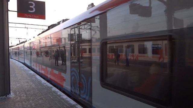 Ласточка ЭС2Г-133, МЦД2, ст. М. Курская смотреть онлайн