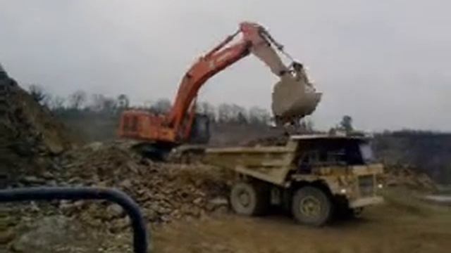 caterpilar 771D Hitachi 670 смотреть онлайн