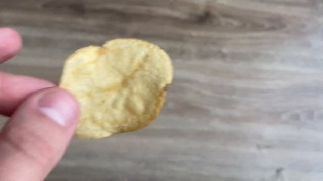 Наконец-то я стал полноценным барином, съев чипсы барин с мясом смотреть онлайн