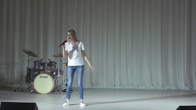 Е. Зайцева - Я падаю в небо смотреть онлайн