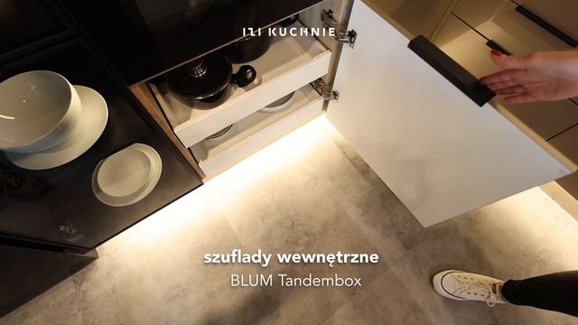 SZUFLADY / wewnętrzne (BLUM Tandembox) смотреть онлайн