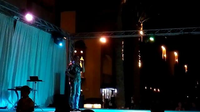 А мы любили, с арабским акцентом. в sunny days el смотреть онлайн