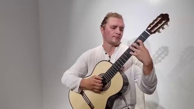 Роман Зорькин