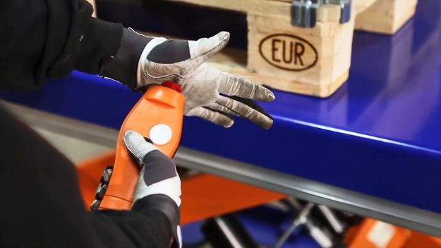 Hydraulic Scissor Lift Platform - 1500kg - TM1500 смотреть онлайн
