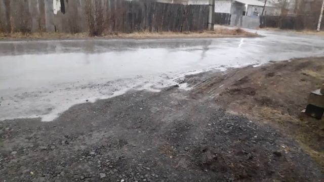 Апрель месяц а у нас гроза. смотреть онлайн