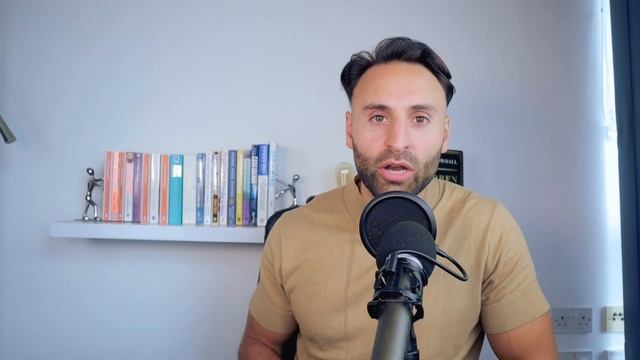 What is a Target Operating model? | Business Models Explained in 5 mins | смотреть онлайн