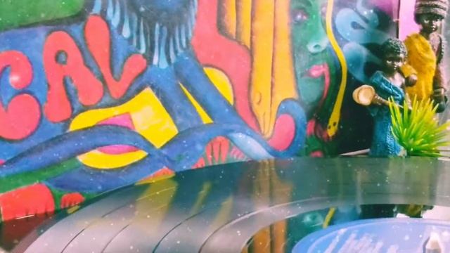 Gal Costa - Pais Tropical 🌿 смотреть онлайн