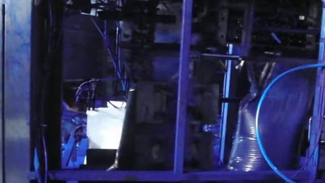 Фасовка пылящих продуктов с воздушным фильтром смотреть онлайн