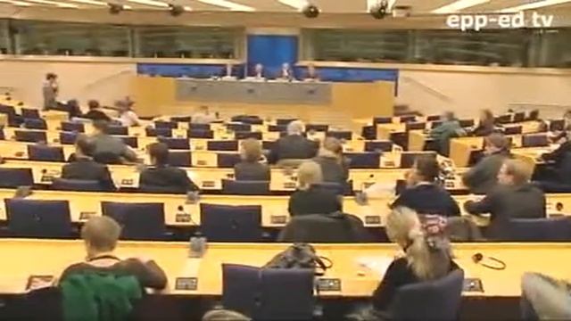 Gas shortages, Gaza crisis top EPP-ED agenda смотреть онлайн