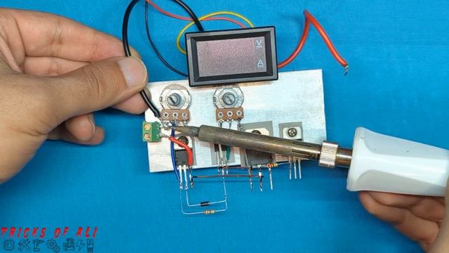 0-30v 0-10A variable power supply Adjustable voltage and current смотреть онлайн