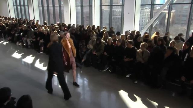 Calvin Klein | Fall Winter 2016/2017 Full Fashion Show | Exclusive смотреть онлайн