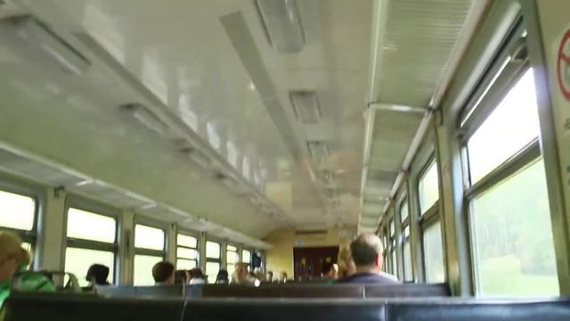 Поездка на последней ЭД4М с красным тамбуром на МЖД смотреть онлайн