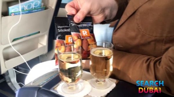 Baku-Dubai Business Class FlyDubai Boeing 737-800