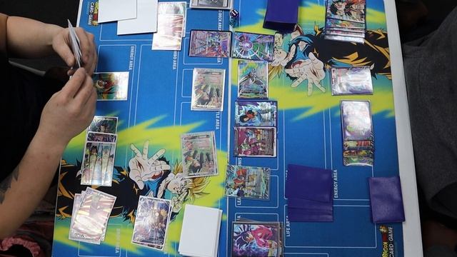 INVOKER VS GAMMA - DRAGON BALL SUPER CARD GAME смотреть онлайн