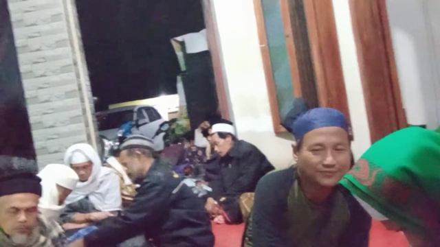 manaqib kp.cihaur ngabreet. iqomah cilaku kab cianjur смотреть онлайн