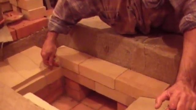 Строительство садовой печи камина (барбекю) www.stovestroy.ru смотреть онлайн