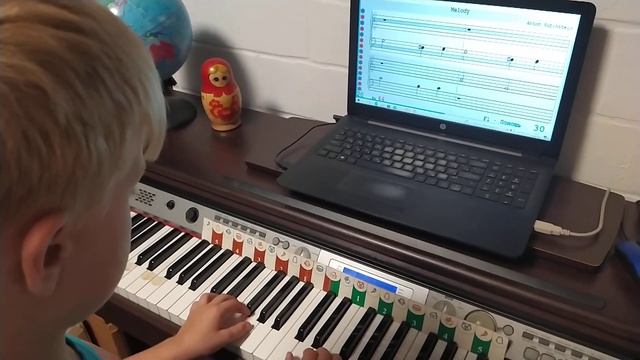 Учимся читать ноты с программой Софт Моцарт, Денис 7 лет