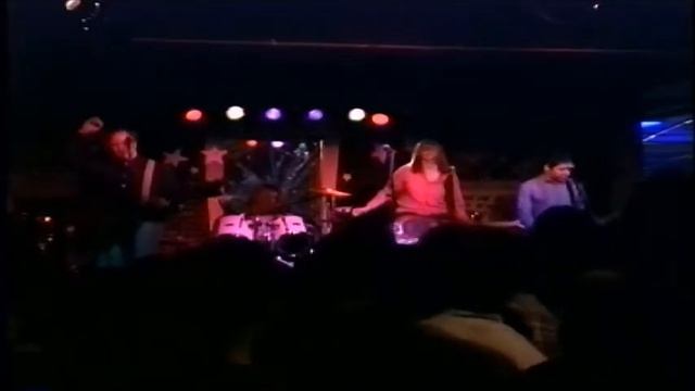 Imperial Teen: The Beginning (LIVE) July 29, 1998 at The Bottom of the Hill, San Francisco, CA USA смотреть онлайн