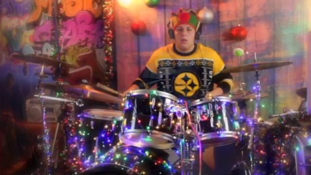 Jacob swingin the jingle for Christmas смотреть онлайн