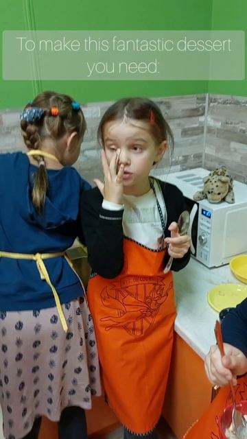 Фруктовый десерт с мороженным и английский язык - отличное сочетание! смотреть онлайн