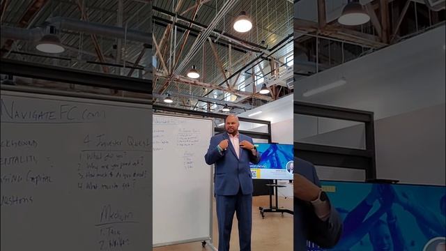Atlanta Business Attorney David M Walker Discusses Equity Crowdfunding (March 2022) смотреть онлайн