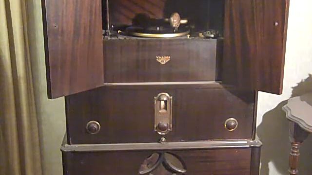 SAM LANIN TOMMY DORSEY SCRAPPY LAMBERT - TWO LIPS - ROARING 20'S VICTROLA RADIOLA 7-11 смотреть онлайн