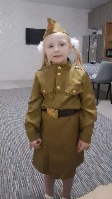 стихи помогают детям разобраться с ритмом и развить память