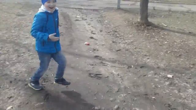 Стрелялки! ИгроБой Амир и Тимур и Виртуальный бластер. Видео для детей смотреть онлайн