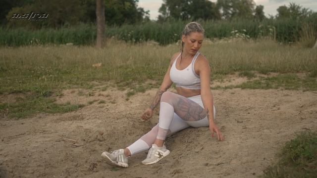 Gina's Daily Water Yoga    #Wetlook #Yoga #Sportswear