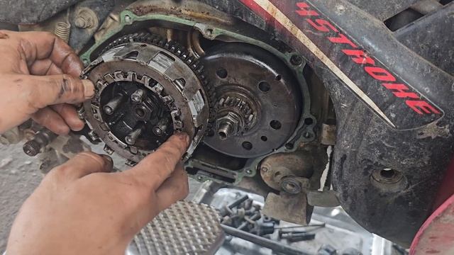 Lắp Ráp Hoàn Chỉnh Bộ Ly Hợp Hỏng Cho Xe Yamaha Jupiter смотреть онлайн