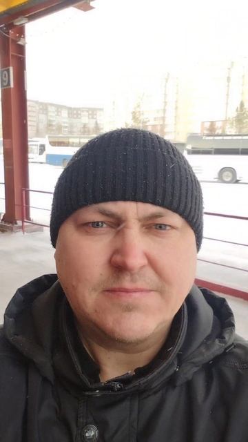 Я уеду жить в Лондон.