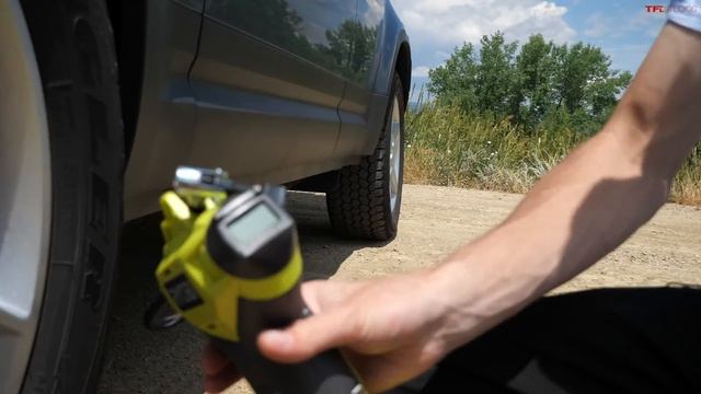 I Test & Review Three Portable Air Compressors, And One Of Them Is Definitely THE WORST! смотреть онлайн
