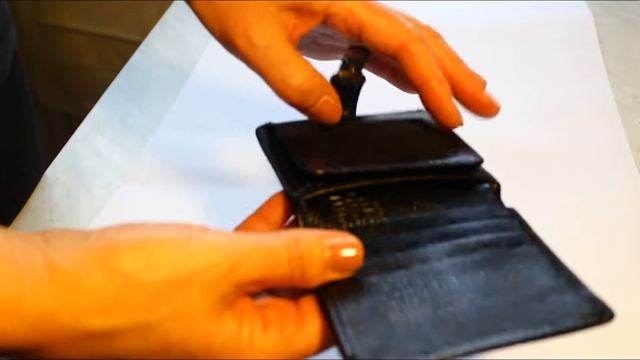 Стильный мягкий маленький кошелек на магнитной застежке. смотреть онлайн