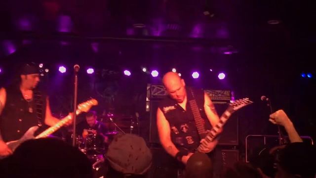 Dee Snider Live HD Under the blade смотреть онлайн