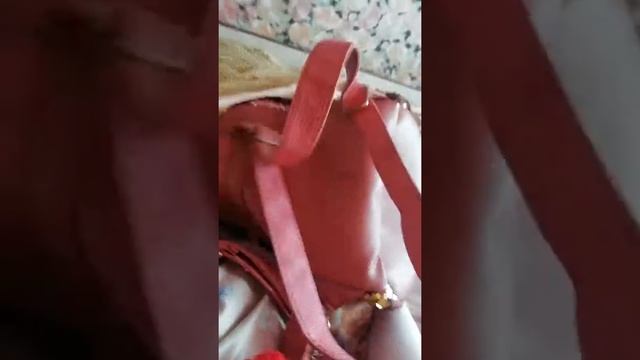 Обзор на мой рюкзак с паетками смотреть онлайн