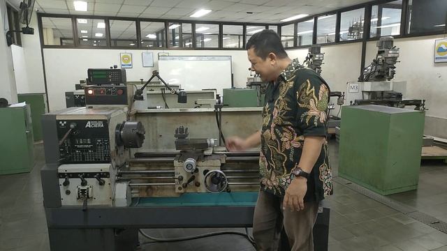 Mengatasi Masalah Inverter Mesin Bubut: Tutorial Lengkap Penggantian dari FUJI FVR-E9S ke LS iG5A смотреть онлайн