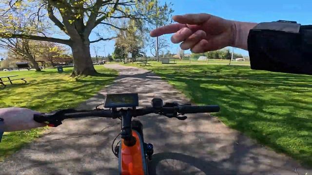 Carbon Fiber Frame Here Makes For A Nice Light E-bike ! HeyBike HERO First Ride and Impressions смотреть онлайн