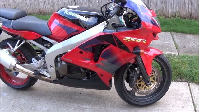 Kawasaki Ninja ZX-6R BEMUTATÓ + visszatekintés a MÚLTBA! Mit is jelent a 'FELA'? смотреть онлайн