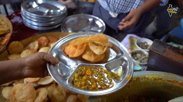 Patna Breakfast 5 Poori Chole, 2 Jalebi, 1 Dahi Vada, Raita At Uday Nashta Thali l Patna Street Foo смотреть онлайн