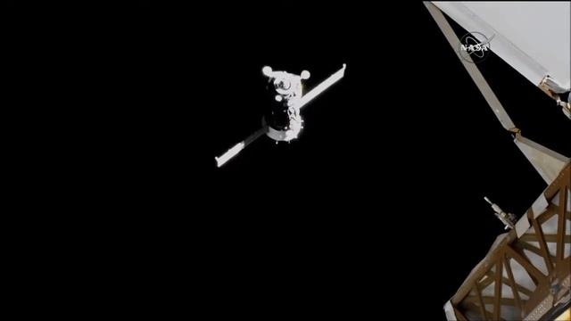 Стыковка ТПК «Союз МС-08» смотреть онлайн