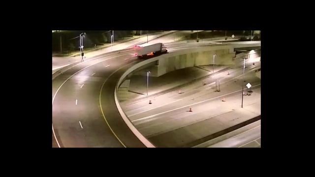 Bosch Video-as-a-Sensor Solution: Wrong Way Driver V2X смотреть онлайн