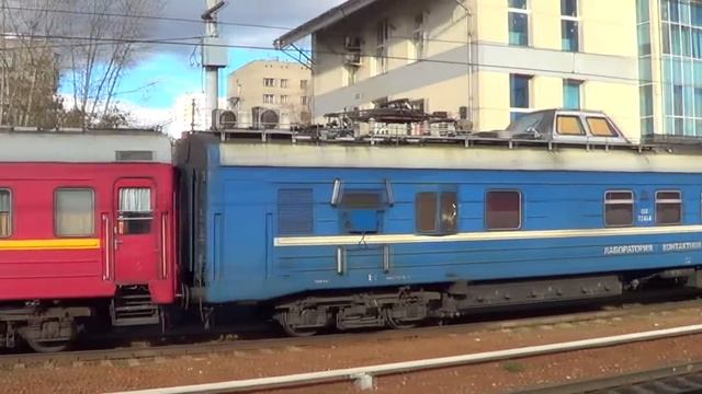 ЧМЭ3Э-6739 с 2-я лабораторными вагонами, станция Реутово смотреть онлайн