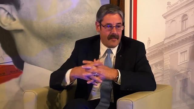 Praxistage 2013: Erwin Hameseder (Raiffeisen-Holding NÖ-Wien), SC Dr. Matthias Tschirf смотреть онлайн
