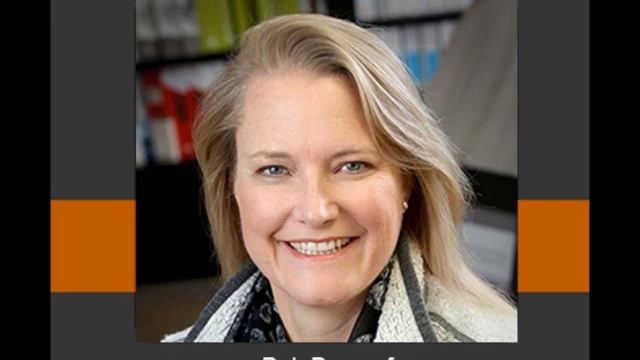 FloorDaily.net: Deb DeGraaf Discusses Business Conditions at DeGraaf Interiors in Grand Rapids смотреть онлайн