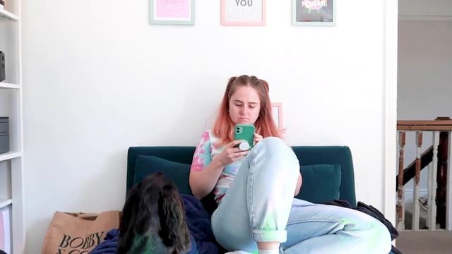 A week in the life of a SMALL BUSINESS OWNER and freelance GRAPHIC DESIGNER | Studio Vlog | 044 смотреть онлайн