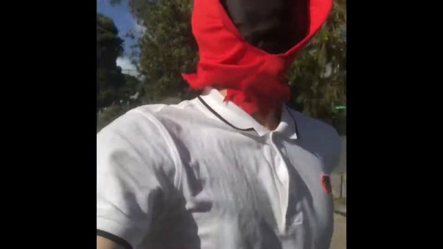 Going Out For a Casual Stroll To Meet A Business Associate смотреть онлайн