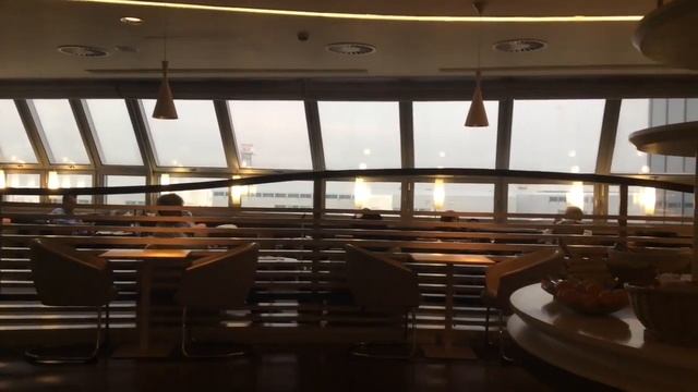 Test: London, Heathrow SkyTeam Lounge смотреть онлайн