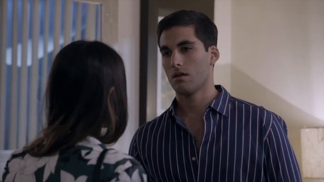 Lydia se enamora del hermano de su peor enemiga | La rosa de Guadalupe 2/4 | Almas Gemelas смотреть онлайн