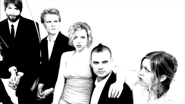 Mother Mother - Mamma Told Me + 